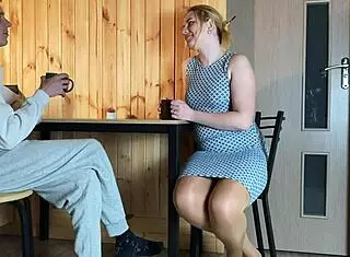 Fucked Juicy Babe on Table