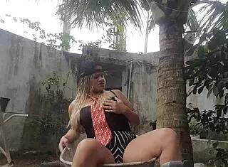 Who Loves a Tough Latina Lady, Hell Yeah!