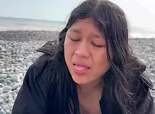 Met a sexy Peruvian on the beach, she refused creampie and gulped down my cum! 😈🏖️