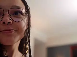 why does this black teen step daughter seduce her step dad in the hotel bed?