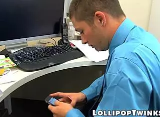 Two Naughty Twinks Have HARDCORE BUTT SESSION In The Office