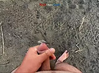 Solo Hentai Star Masturbates Under a City Bridge