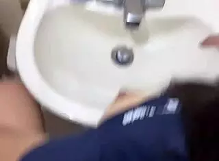 i fuck her quik in the bathrom after meeting at party, deepthroat her bent over