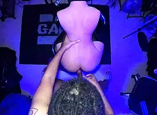 Hypnosis in dead end city blues.