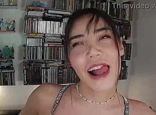 Jade CVE leverer dampende oral og twerk i varme trailer scener.