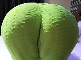 Is this MILF's intense workout turning into hard fucking with her personal trainer, Fabi Drumond?