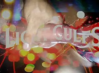 mi pequeña concubina gets deepthroat closeup in trailer