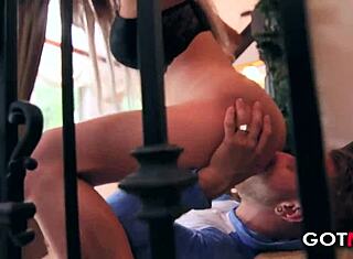 Big Tits Milf Vyxen Steel boytoy se hard nailed hoti hai.