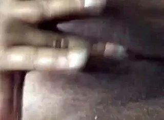 wet lips inviting lick, sexy teen milf in muff diving amateurs solo