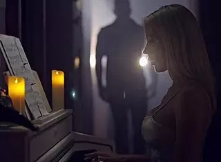 Czech Kitten Seduced In Mall