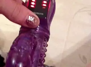 Little Friends Lends Hand and Pussy with Dildo