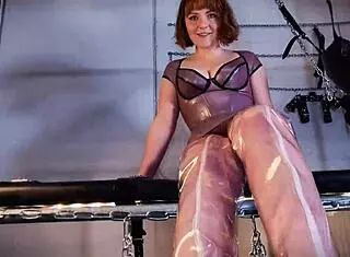 Submit Now to Your Dominant Latex Goddess