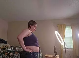 Clara Crisp Milf Bbws Giantess Video Bts