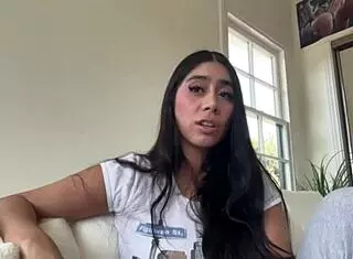 Violet Myers goes deeper in backstage interview casting