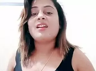Watch this Indian babe shake her big tits?