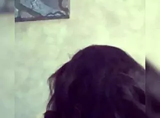 Gostosa Ebony Beauty Sucks Cock