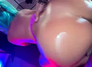 Latina pornstar sucks big cock during massage, leading to creampie and squirting orgasm!