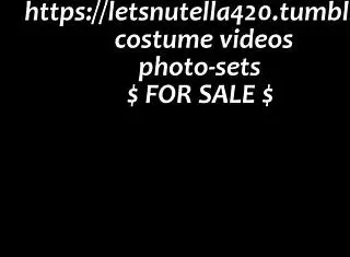 Amateur couple feels passionate outdoors