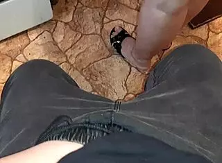 I sneakily jerk off near stepmom in the kitchen. Can't stop myself!