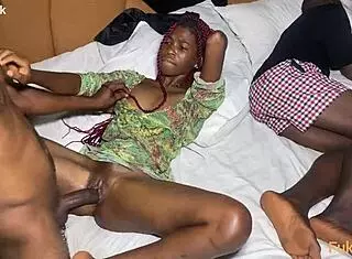 Bbc Sneaks and Bangs Stepbrother's Wife! 😈