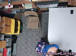 Caught teen 18+ rides mallcop in high definition