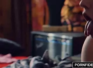 emo punk riley worships cock and gets cum covered 😈