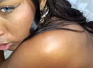 Hey, I just did a rough double penetration with this muscular guy rimming my ass, screaming all the way! 😈🔥