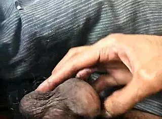 i wish you a nice morning or night, sexy ladies, with this homemade video