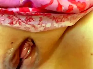 Blonde wife flashes her huge plump shaved cunt