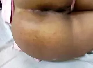 Girlfriends Share Intimate Bath Time Kisses and Muff Diving