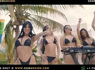 Blonde Teen Masseur Fucks Pussy Cowgirl