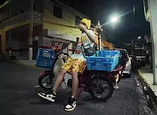 Mujer Madura Squirts Orgasm from Hardcore Cock Fucking