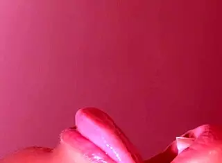 Japanese Girlfriend's Uncensored Milking