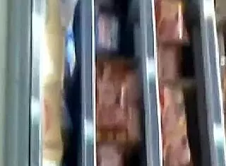 candid teen booty caught on hidden cam