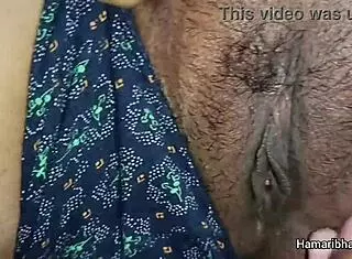 Hot Indian Desi Bhabhi Gets Fucked