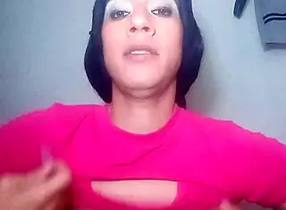 alone putting on hormone patches