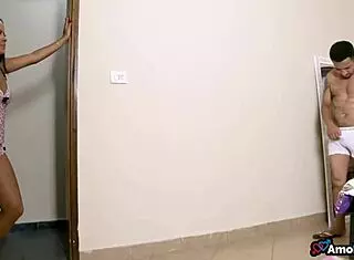 Desejos Pelo Marido Da Minha Madrasta Parte 1 - Pornô Grátis