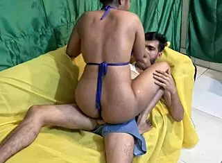 Amazing Sex! Teen Wife Rides Monster Cock and Gets Assfucked!