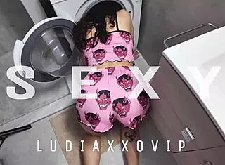 Innocent teen stepdaughter finger banged by stepdad in taboo play