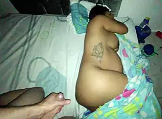 I enjoy my best friend's house so she swallows my cum 😏