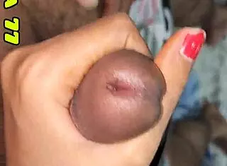 Sexy Girlfriend Gives Handjob Before Tight Pussy Fuck