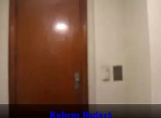 샤워에서 잡힌 스텝슨 세게 박아 너무 야생적이었어... 풀 비디오 레드 쉬어에