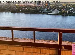 Gerageyn Smoking Girl Gives Fast Blowjob on Public Balcony!