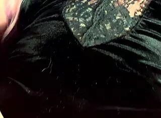 Hot Girl with Perfect Ass Rides Big Rubber Cock in Solo Action