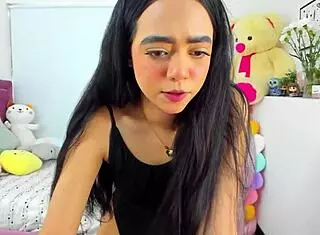 that cute 19 yr old latina with babby face.