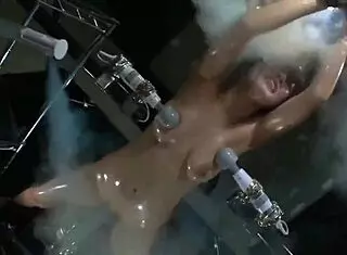 아시안 본디지 일렉트로 플레이, 강렬한 구속