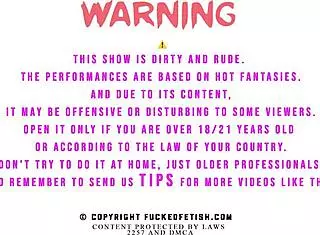 AQUA Contender Pouch Divecover Tresshold Swimwear in Underwater Scene