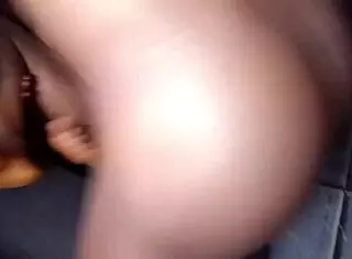 Cynthia, hotel cleaner, positions pussy perfectly for action! 😍