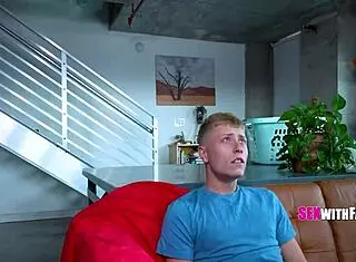 Asian Step Mom Parker Sims and Jade Luv Spice Things Up